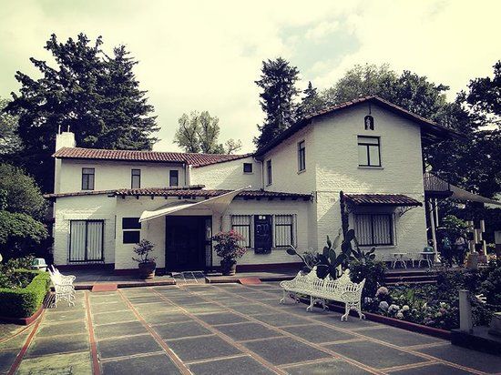 Alfredo Guati Rojo National Watercolor Museum